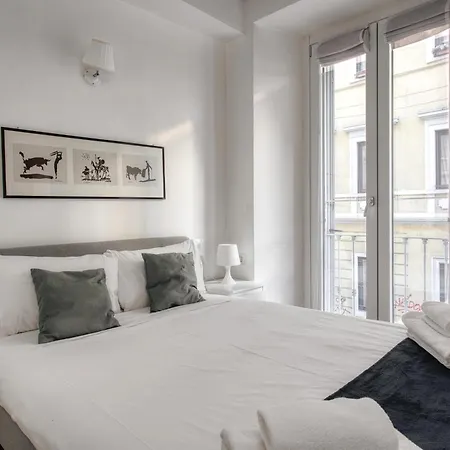 Apartment Just Urban Stays - Nice Apartment - Corso Genova *