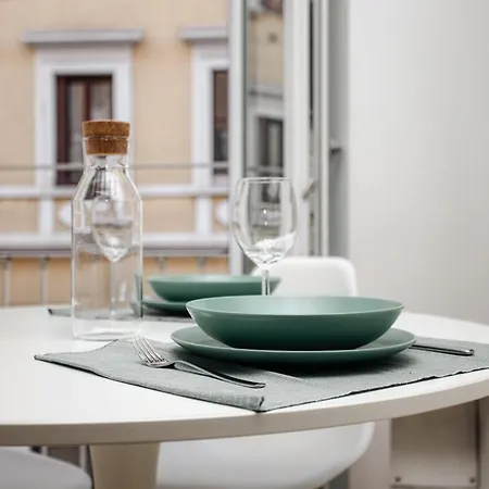 Just Urban Stays - Nice Apartment - Corso Genova Apartment