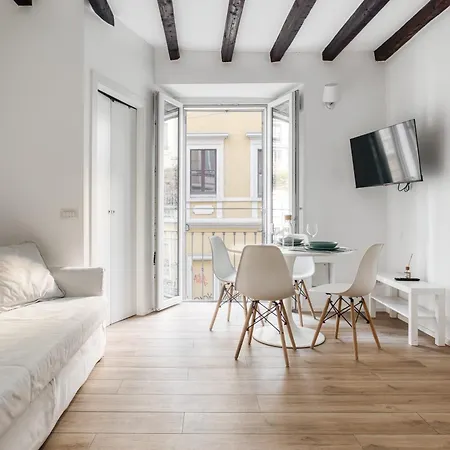 Just Urban Stays - Nice Apartment - Corso Genova Apartment *